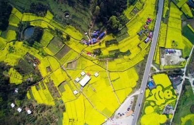 崇州市三江富国村村主道加宽及农村水利设施建设